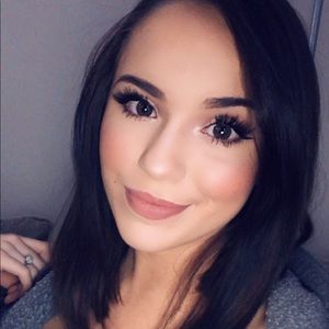 Meet your Posher, Destiny